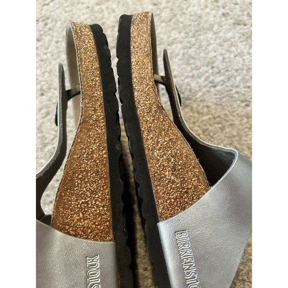 birkenstock 38 Regular Fit Gizeh Sandals Women’s Sz 7 Silver - Picture 4 of 7